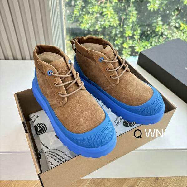 Picture of UGG Shoes _SKUUGGsz35-40WN100619836
